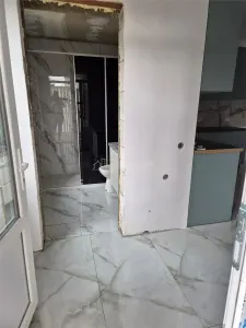 CASĂ 3 CAMERE - 70 mp utili + 350 mp teren + 10 mp terasă - 69900 € - COMISION 0% - foto 7