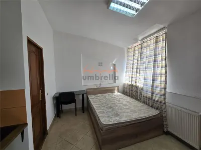 DE INCHIRIAT garsoniera , zona Plopilor Manastur, 18 mp, 180 euro - Cluj-Napoca