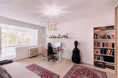 Vânzare apartament 2 camere | Titan- la intrarea in Parcul IOR | bloc reabilitat | parter inalt cu balcon | decomandat | 53 mp utili | mobilat nou | - Bucuresti