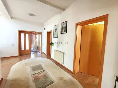 Casa cu structura superba in Harman - foto 16