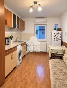 Decomandat cu 2 balcoane, mobilat si utilat - Timisoara