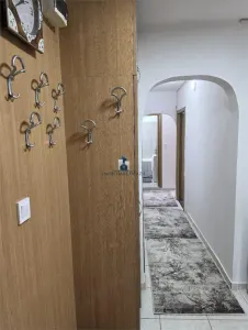 Inchiriere Apartament 3 Camere Decomandat Aparatorii Patrie Cu Centrala - foto 4