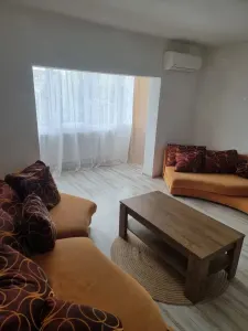 2 camere cu 2 balcoane, mobilat, linga Generala 30 - foto 2
