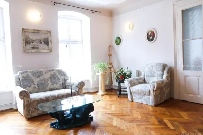 Apartament de inchiriat pe strada Faurului - foto 2