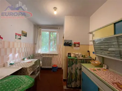 Apartament 3 camere de vanzare zona Ultracentrala Tulcea - foto 7