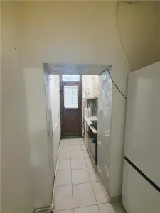 IOSEFIN - 1 CAM - CENTRALA PROPRIE - MOBILATA - APROAPE DE PROMENADA - foto 4