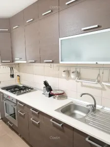 Inchiriere apartament 2 camere semidecomandat, etaj 1, balcon spatios - foto 8