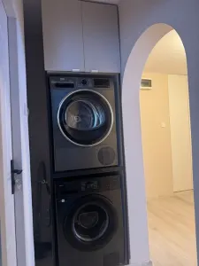 Proprietar - Vand apartament cu 4 camere - foto 7