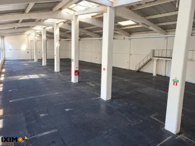Showroom Auto Central cu IsU & Parking - foto 6