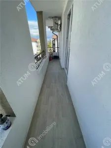 De inchiriat apartament modern cu 2 camere decomandate balcon si loc parcare in zona Brana din Selimbar - foto 10