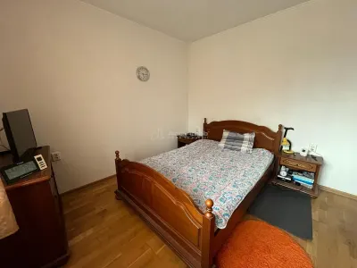 Caransebes, Casa cu Teren 385MP, Zona Racovita - foto 5