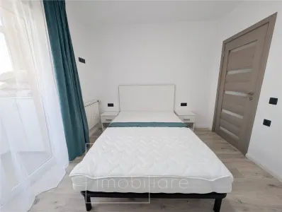 Apartament 2 camere decomandate in Someseni, Beiusului+ Parcare - foto 2