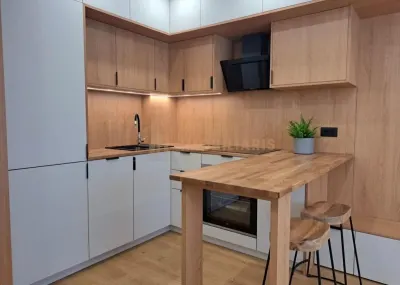 Apartament 2 camere la cheie, zona Centrala - foto 4
