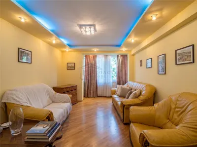 Apartament 2 camere decomandat Centru | 47 mp | Centrala termica | 2c-7978 - Suceava