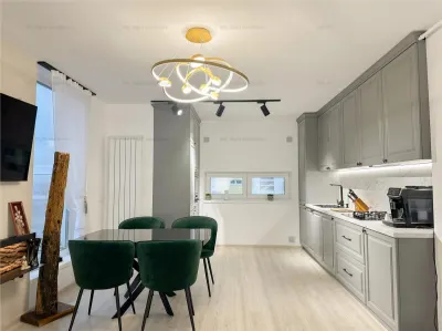 Apartament tip Penthouse | Terasa cu View | Zona Coresi - foto 11