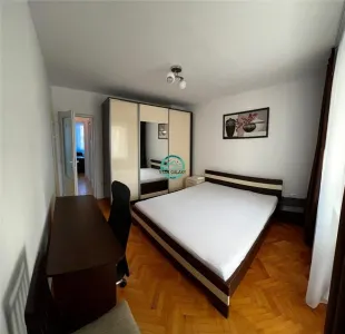 Apartament cu 4 camere de inchiriat, la 5 minute de UMF in 7 Noiembrie - Targu Mures
