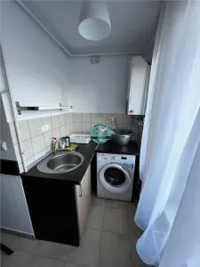 Apartament cu 4 camere de inchiriat, la 5 minute de UMF in 7 Noiembrie - foto 8
