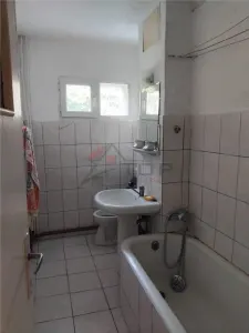 Vanzare apartament 2 camere - Podu Ros - foto 3