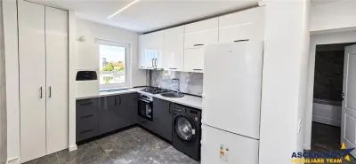 Decomandat, 2 camere, renovat, mobilat, utilat, totul nou, parcare, Grivitei, Brasov - Brasov