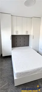 Decomandat, 2 camere, renovat, mobilat, utilat, totul nou, parcare, Grivitei, Brasov - foto 3