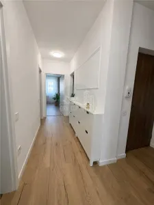 Apartament 3 camere 2 bai 2 balcoane si 2 locuri de parcare zona Imperial Residence - foto 8
