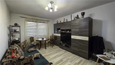 Apartament 3 camere si 2 bai, str. Livezeni , Tudor, 67 mp ,  bloc izolat - foto 2