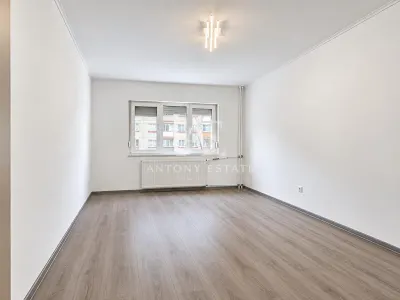 Antony Estate | Apartament de vazare - 3 camere - Zona Apostol Andrei - Oradea