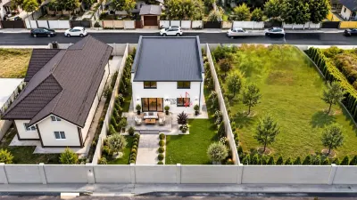 Casa individuala, 4 dormitoare, teren 420 mp  Finisaje premium - foto 2