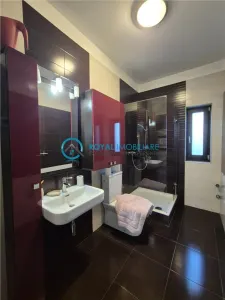 Royal Imobiliare - Vanzare Vila 5 camere zona Cantacuzino - foto 34