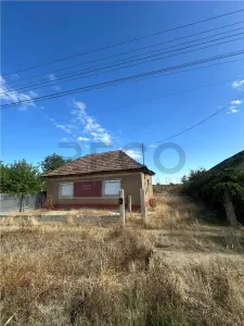 RECO Teren generos intravilan cu potential ridicat - foto 2