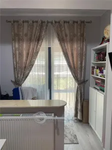 Apartament modern cu 3 camere, curte proprie de 40 mp și boxă, bloc nou – zona Păcurari | mutare imediata | - foto 2