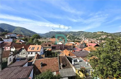 Închiriez 3 camere, Centrul Istoric, Brașov - Brasov