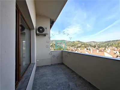 Închiriez 3 camere, Centrul Istoric, Brașov - foto 27