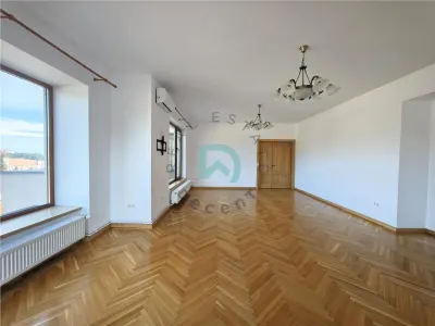 Închiriez 3 camere, Centrul Istoric, Brașov - foto 7