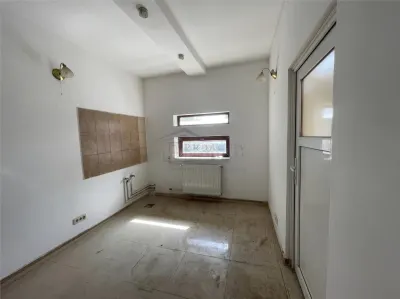 Cladire P+E cu 190 mp utili | Pretabil comercial sau rezidential | Suceava C-5919 - foto 7