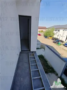 Vila individuala cuplata 4+ camere s+p+1+m, cu incalzire in pardoseala si toate utilitatile  zona  Prelungirea Ghencea Cartierul Latin - foto 26