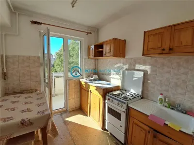 Royal Imobiliare - Vanzare apartament 3 camere zona Mihai Bravu - foto 4