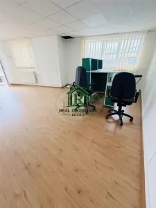 Spatiu comercial - ideal birouri, zona centrala! - foto 2