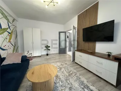 RECO Apartament ultracentral renovat la etaj intermediar - foto 2
