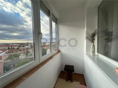 RECO Apartament ultracentral renovat la etaj intermediar - foto 6