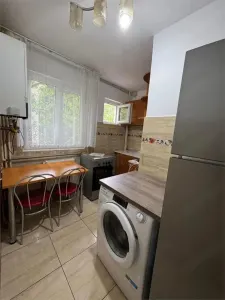 Apartament 2 camere | Zona Dacia | Etaj 1 | Centrala proprie | AC | Mobilat si utilat | Aproape de Iulius Mall - foto 4