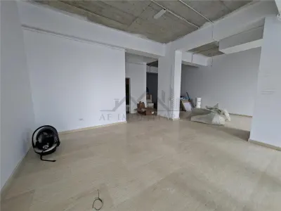 Inchiriere - zona Copou - Spatiu comercial 108mp Azimut - foto 31