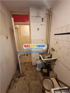 Apartament 2 camere et3/4  Berceni- Ctin. Brancoveanu - foto 3