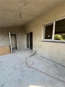 NOU - DUPLEX 3 CAMERE - ZONA BUNA - MOSNITA - - foto 5