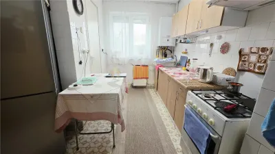 APARTAMENT 4 CAMERE 83 MP MANSTUR NEGOIU - foto 11