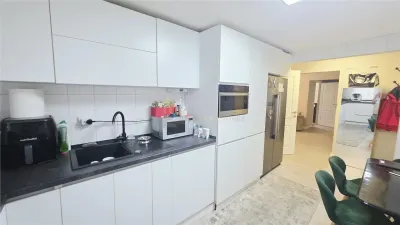 APARTAMENT 4 CAMERE 82 MP CALEA FLORESTI MANASTUR - foto 5