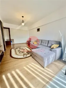 Apartament 2 Camere Decomandat de Închiriat Spital - Constanta