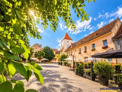 Prima inchiriere!Apartament cu farmec istoric si confort modern, 2 bai, Centrul Istoric, Brasov - Brasov