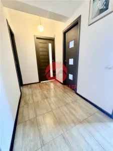 Apartament 2 Camere Decomandat de Inchiat Mamaia Nord - foto 9