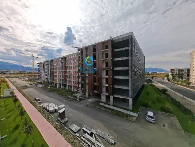 Inchiriem Apartament 3 Camere, Tip Studio, Modern, Tractorul - foto 12